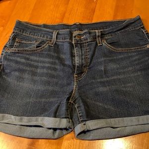Levi Rolled Cuff Denim Jean Shorts, 31 waist